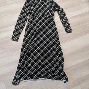 Plaid Long Sleeve Midi Dress by Ever New